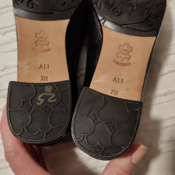 Brighton Women's Brown / Burgundy Loafers. Brand New. - Picture 7 of 11